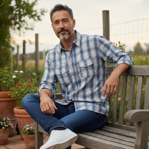 Koppen Hiking/Outdoor Blue and White Plaid Casual Button Down Shirt